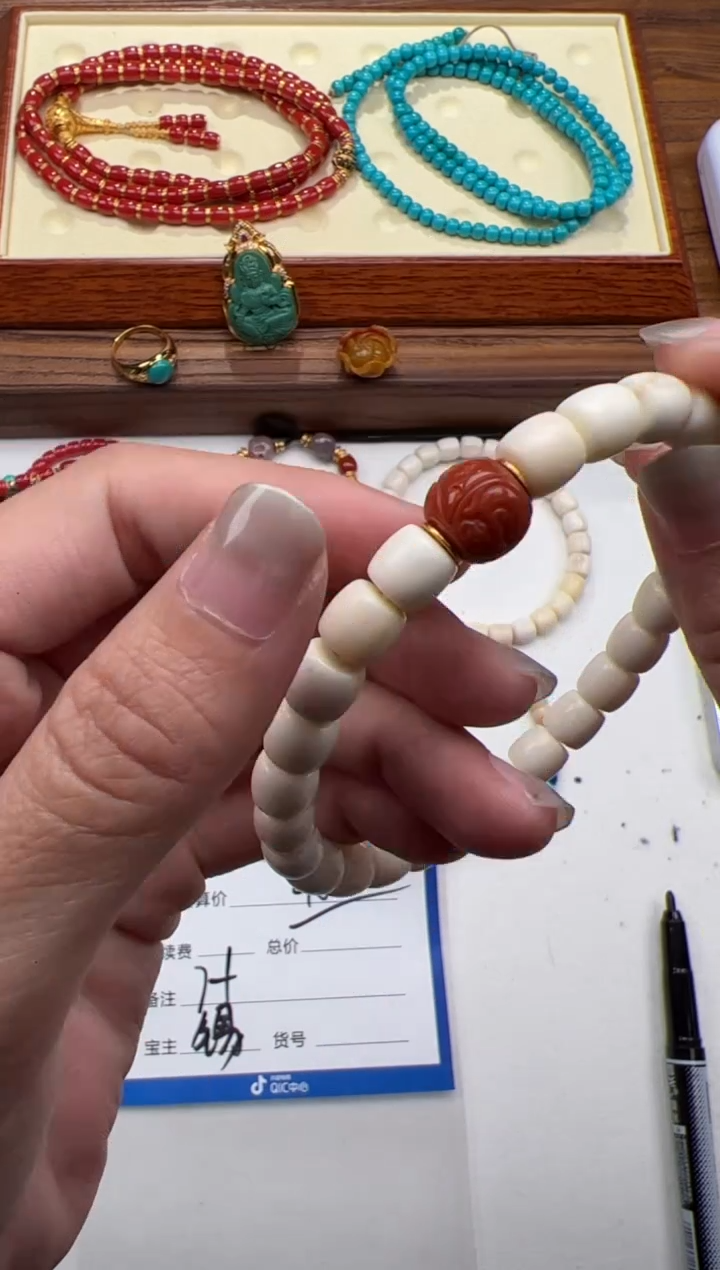 裸石蜜蜡未镶嵌S****~手串手串