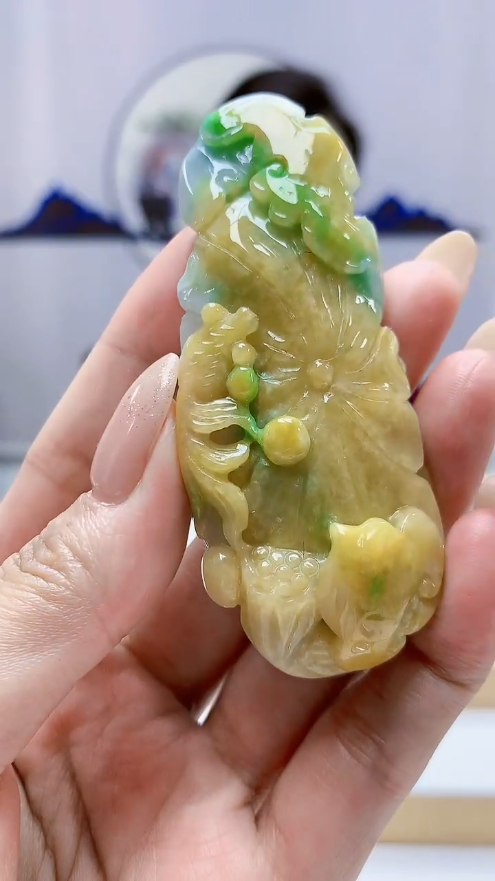 未镶嵌定制翡翠5160MM-毛货挂件68