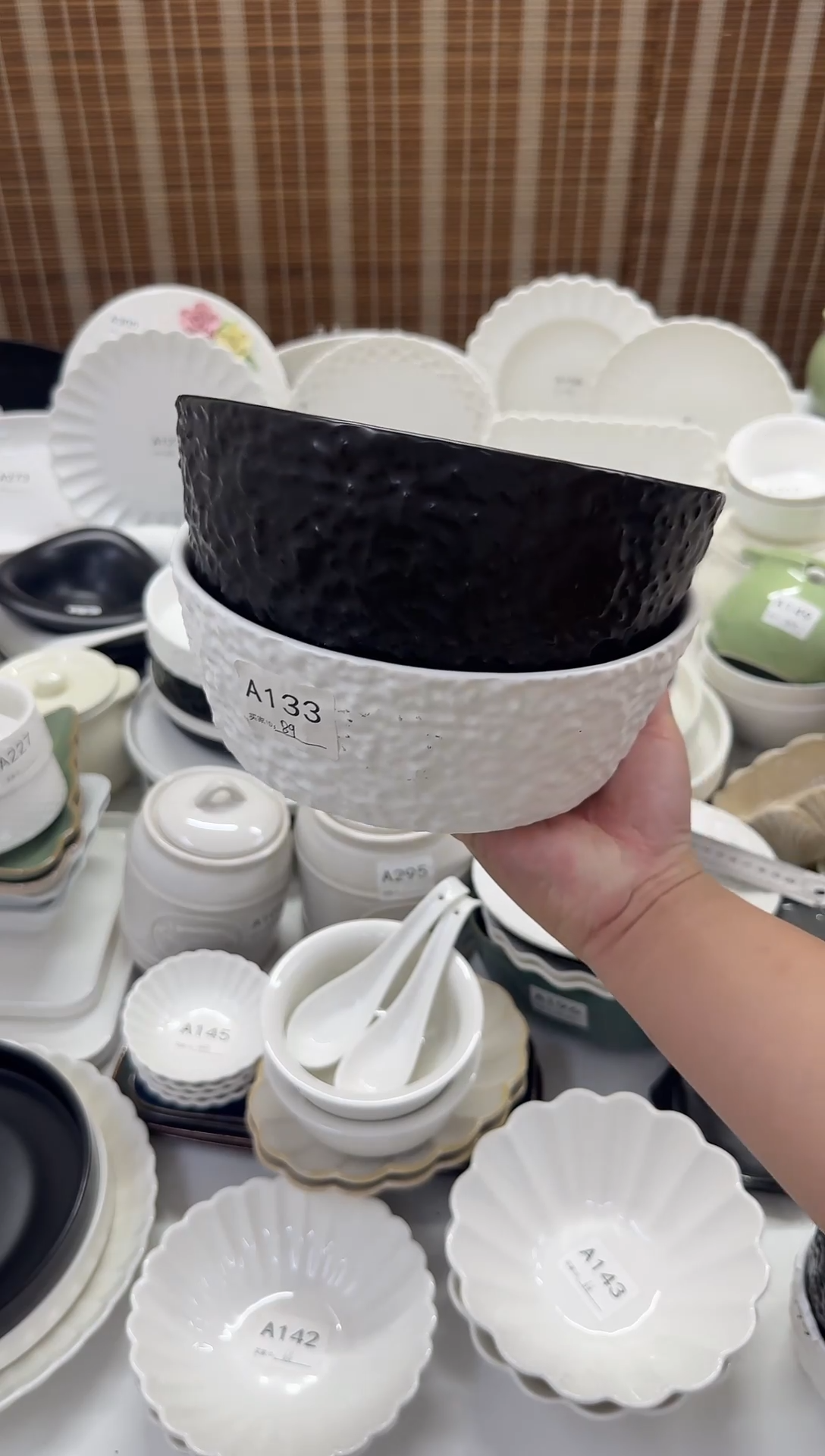 瓷片微瑕仓库清仓福利8英寸