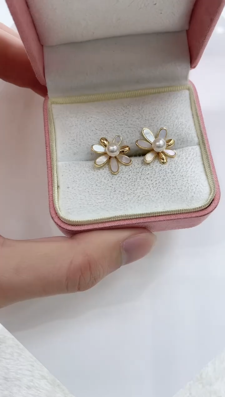 【闪购商品】海水珍珠耳饰银S925镶嵌海水珍珠耳饰