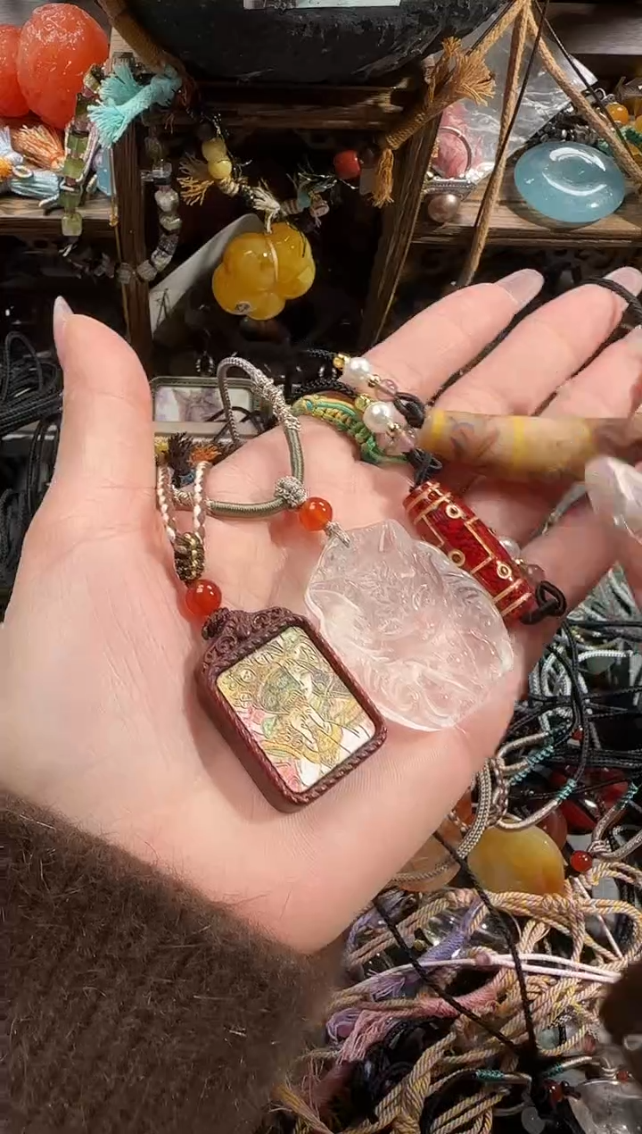 未镶嵌吊坠(赠链)玛瑙/玉髓W****?89+56956