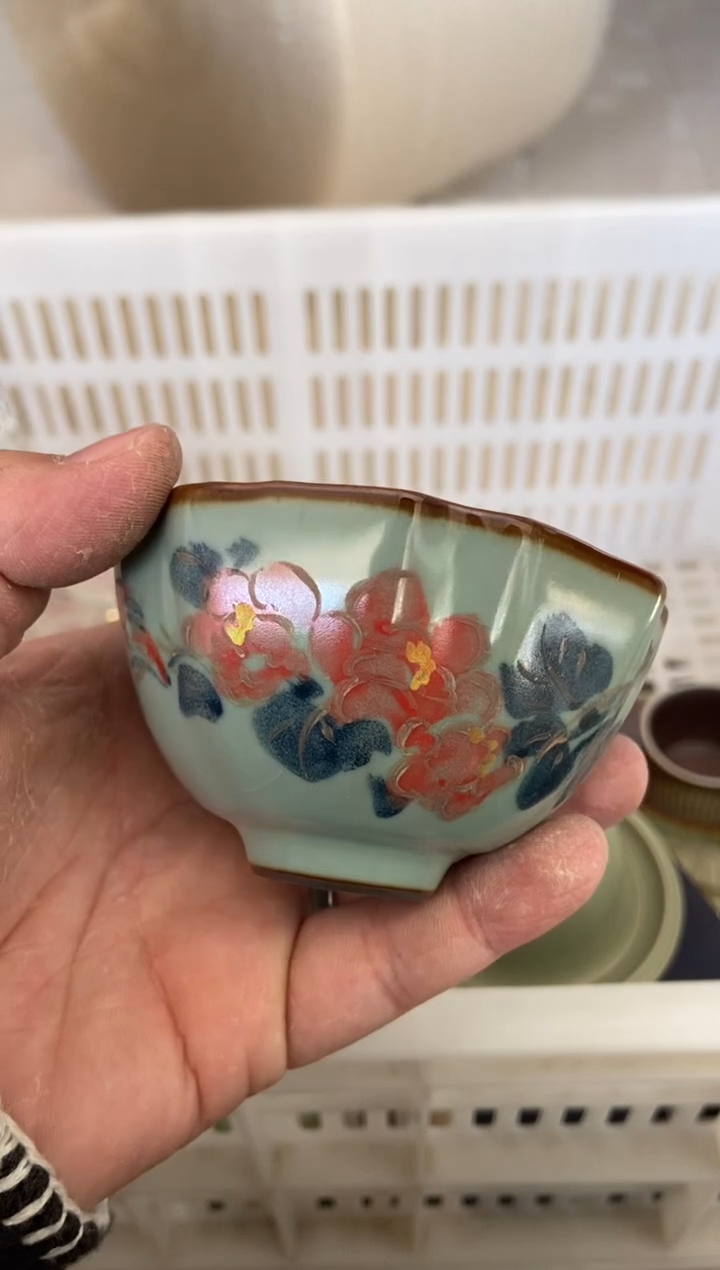 杯子瓷无运费险有瑕疵的摄影的产品有使用过的痕迹有点脏介意勿拍