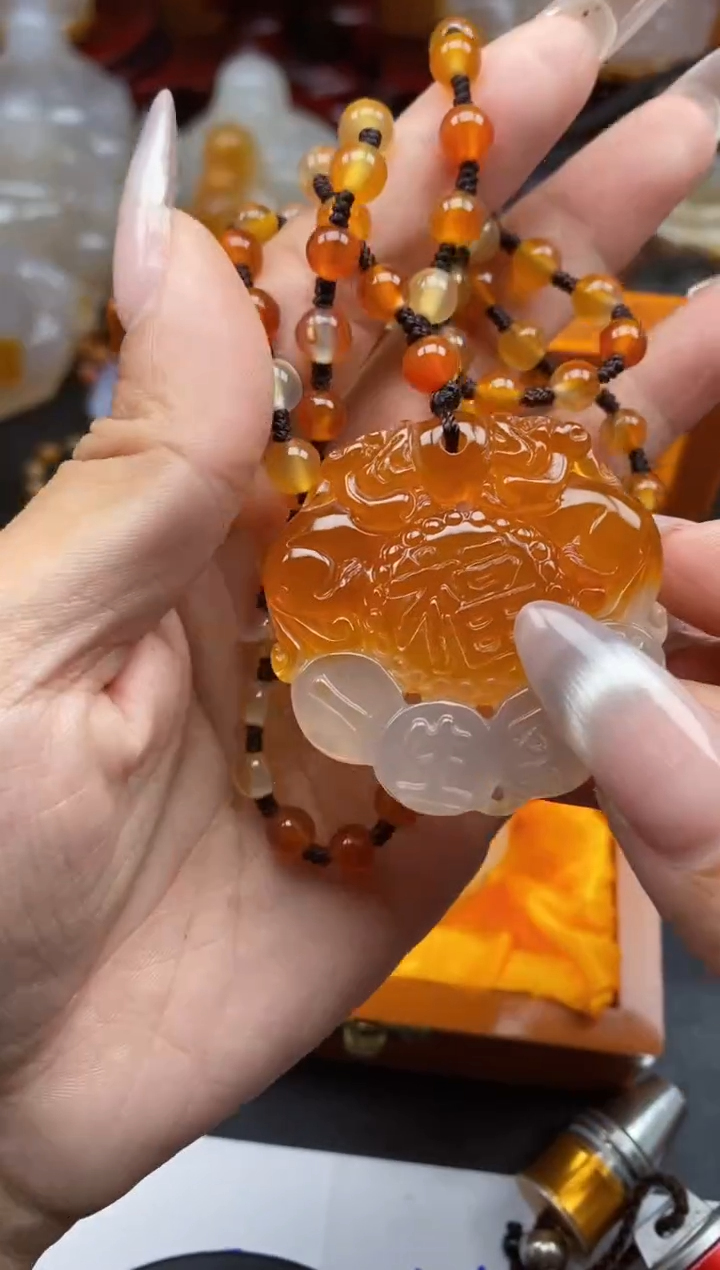 【闪购商品】玛瑙/玉髓颈饰未镶嵌ll