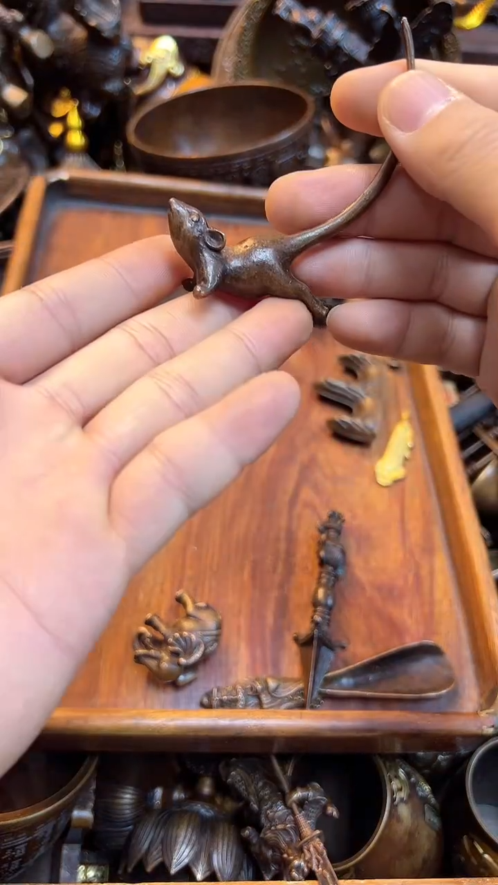 1案台摆件 物品摆件