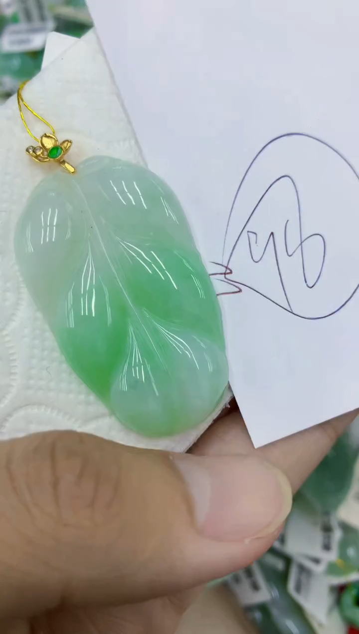 颈饰未镶嵌翡翠111111111111