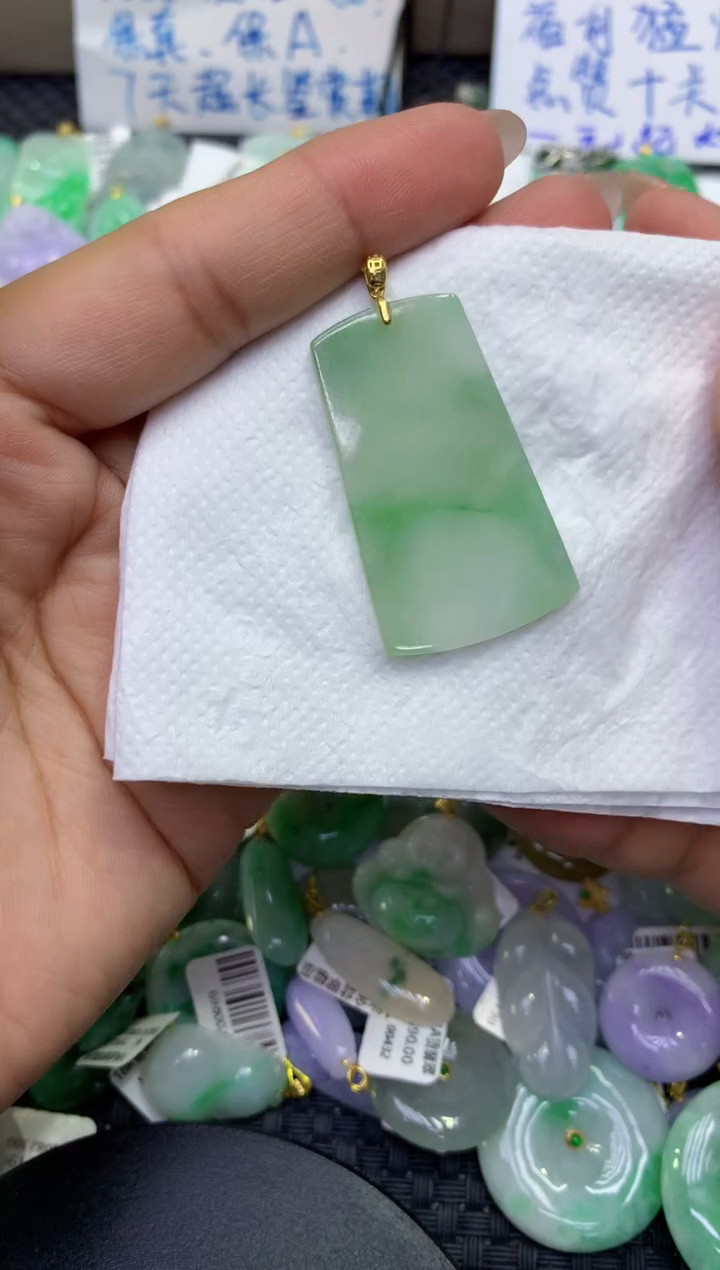 颈饰未镶嵌翡翠天然缅甸A货翡翠