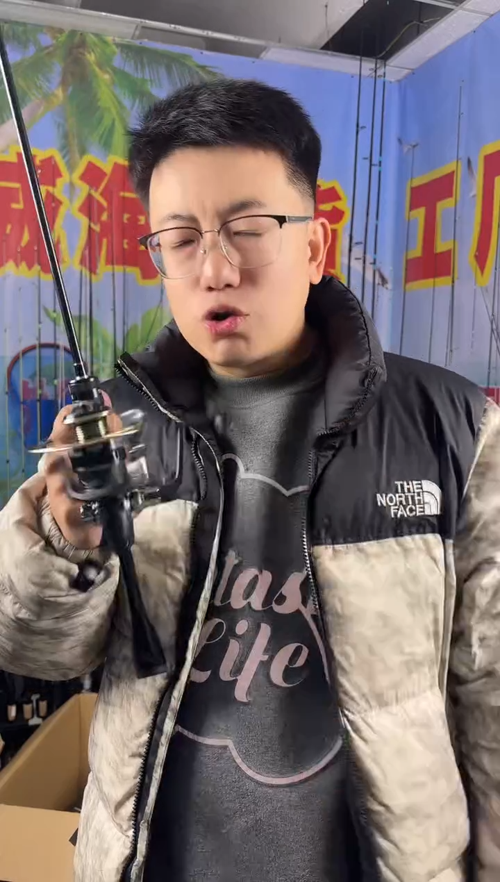 1.8m以下碳素A卡绿1.68米直柄+2000纺车轮（瑕疵尾货竿，没有售后）