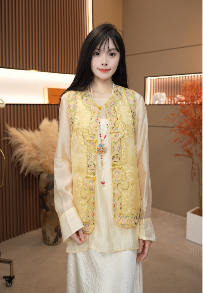 金枝 H6110新款新中式重工刺绣百搭马甲412小白