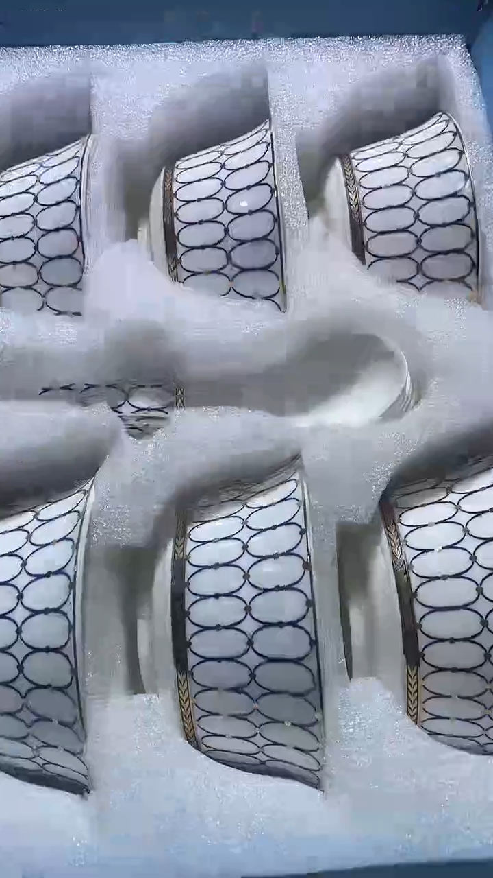 【闪购商品】瓷片锅碗瓢盆一件不剩