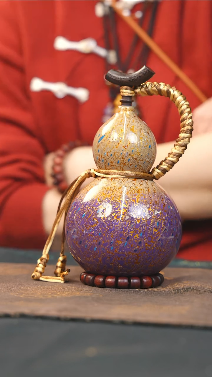 【闪购商品】RO204漆艺酒葫芦不包手串及旋转底座