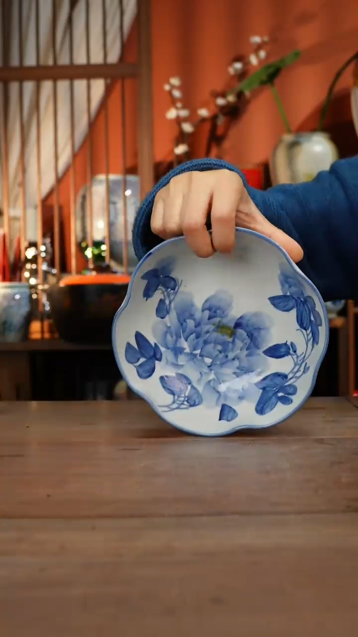 现代高温釉下彩手绘陶瓷餐具