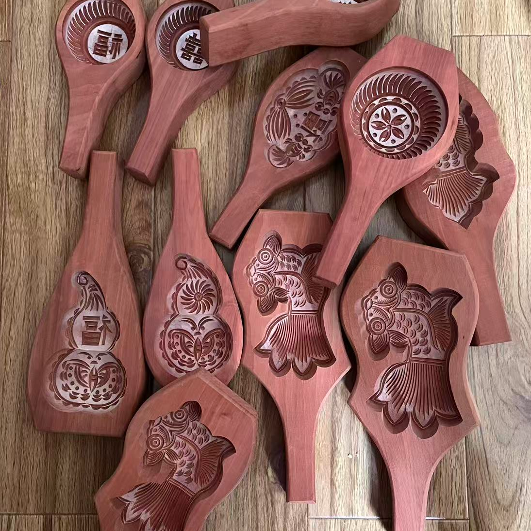 红梨木专区 手工雕刻梨木面食模具 多功能家用蒸馒头花纹立体模子