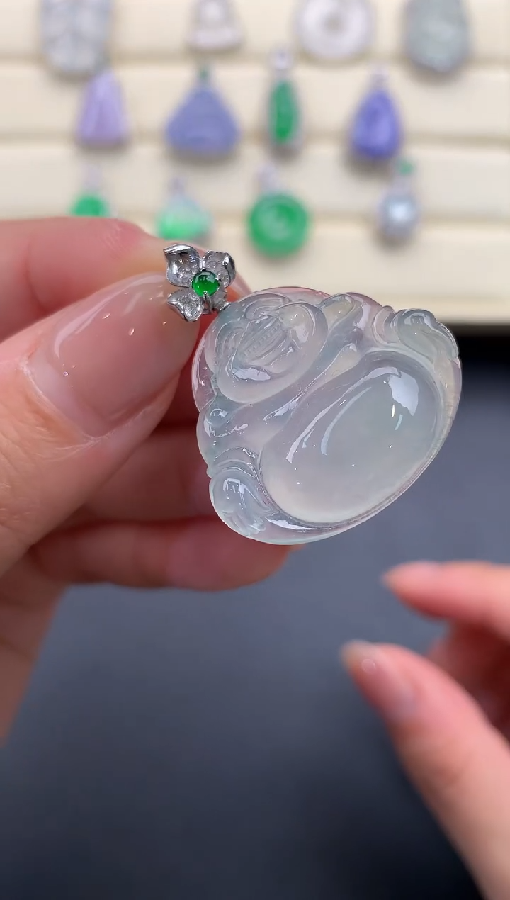 【闪购商品】翡翠颈饰18K金镶嵌Q459      