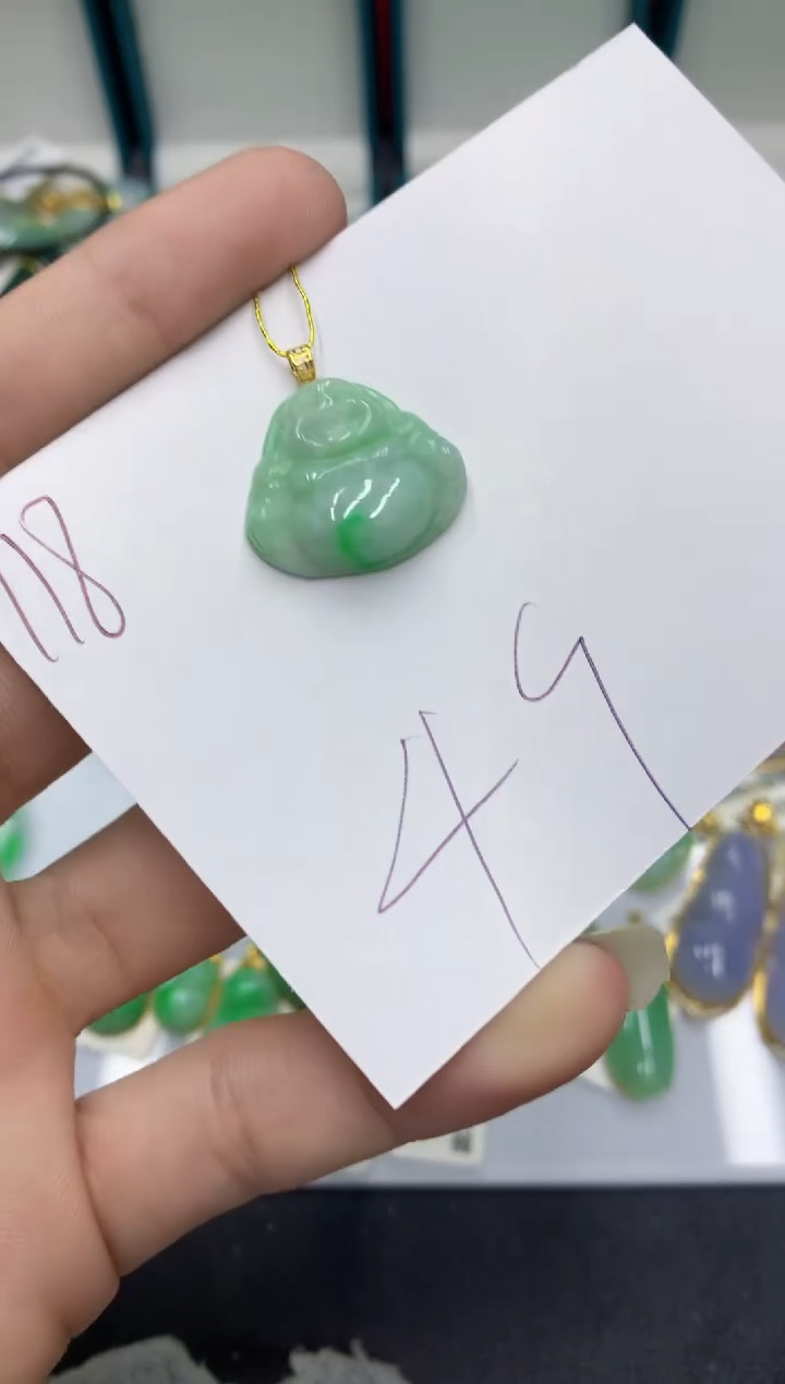 【闪购商品】翡翠颈饰18K金镶嵌翡翠