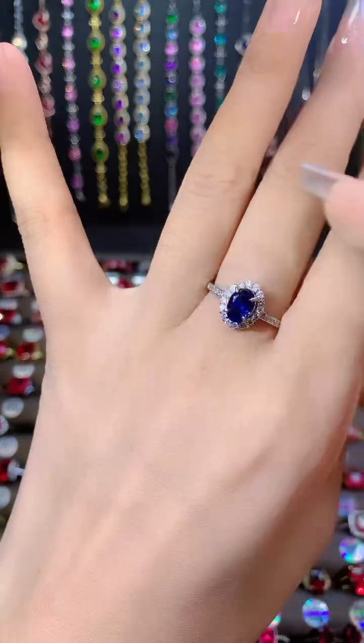 蓝宝石戒指银S925镶嵌57银色