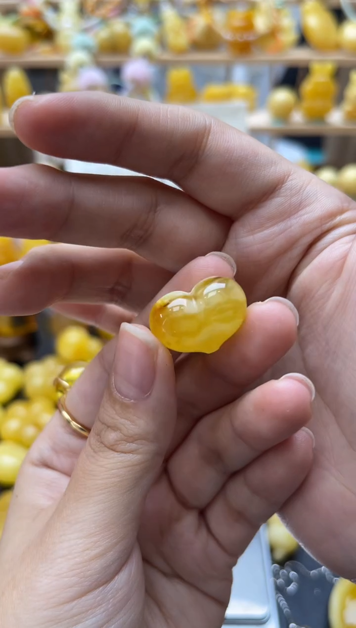 琥珀未镶嵌珠宝奇石016琥珀蜜蜡微瑕