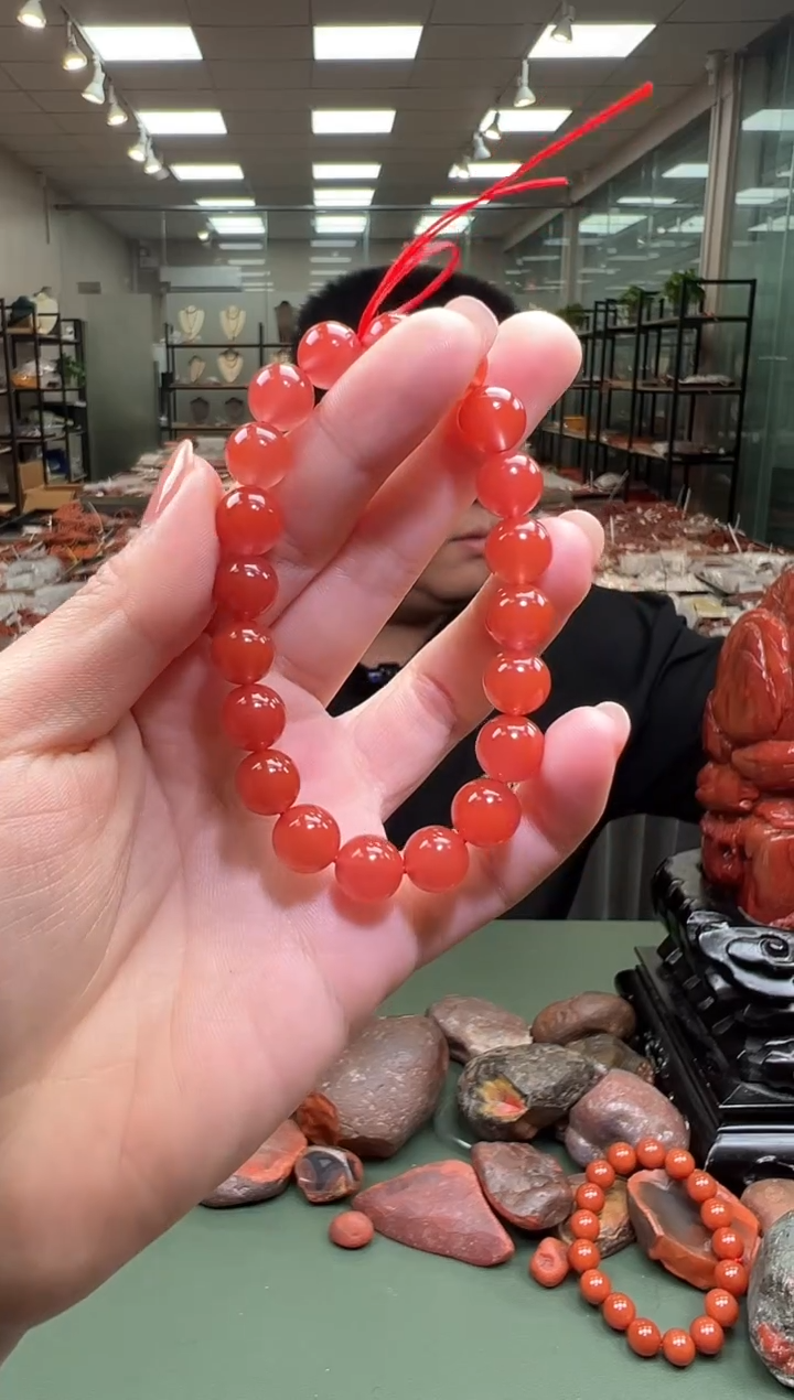 【闪购商品】南红玛瑙手串未镶嵌单圈手串一条约9mm+ 多样性发货