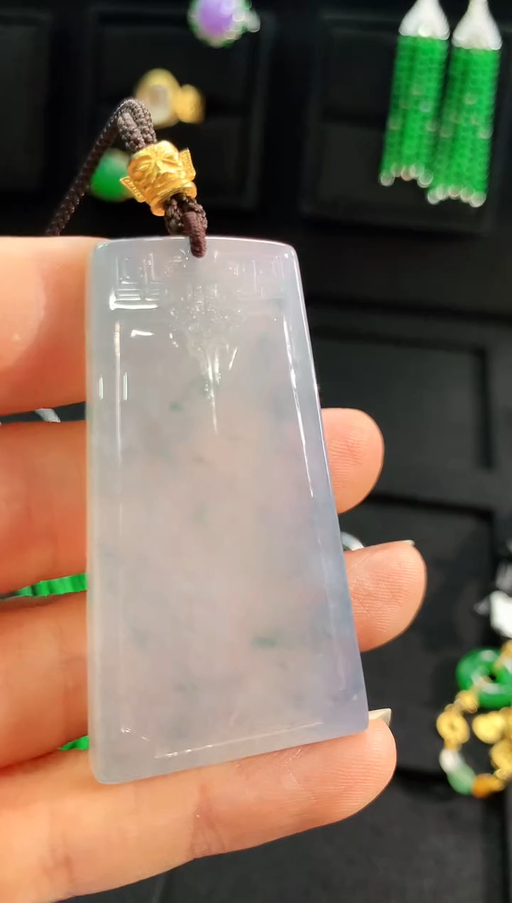 【闪购商品】翡翠颈饰未镶嵌吊坠