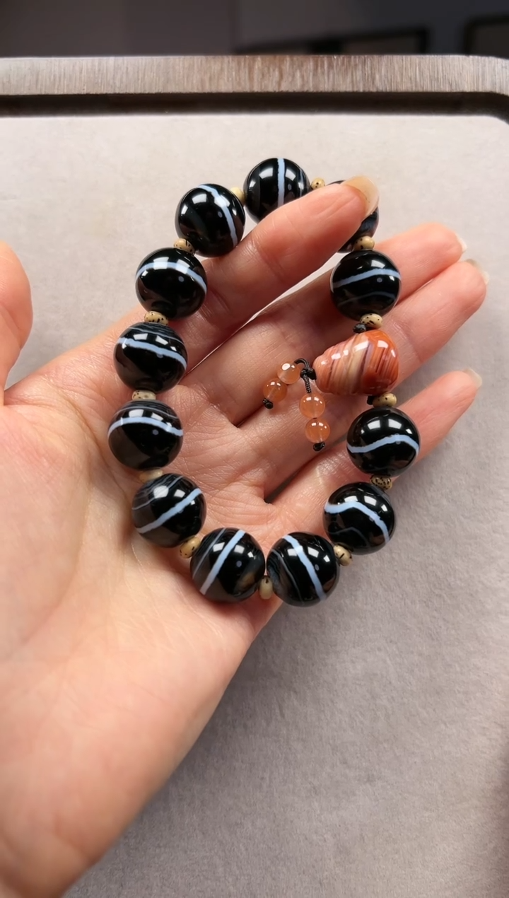 【闪购商品】玛瑙/玉髓手链未镶嵌一线手串