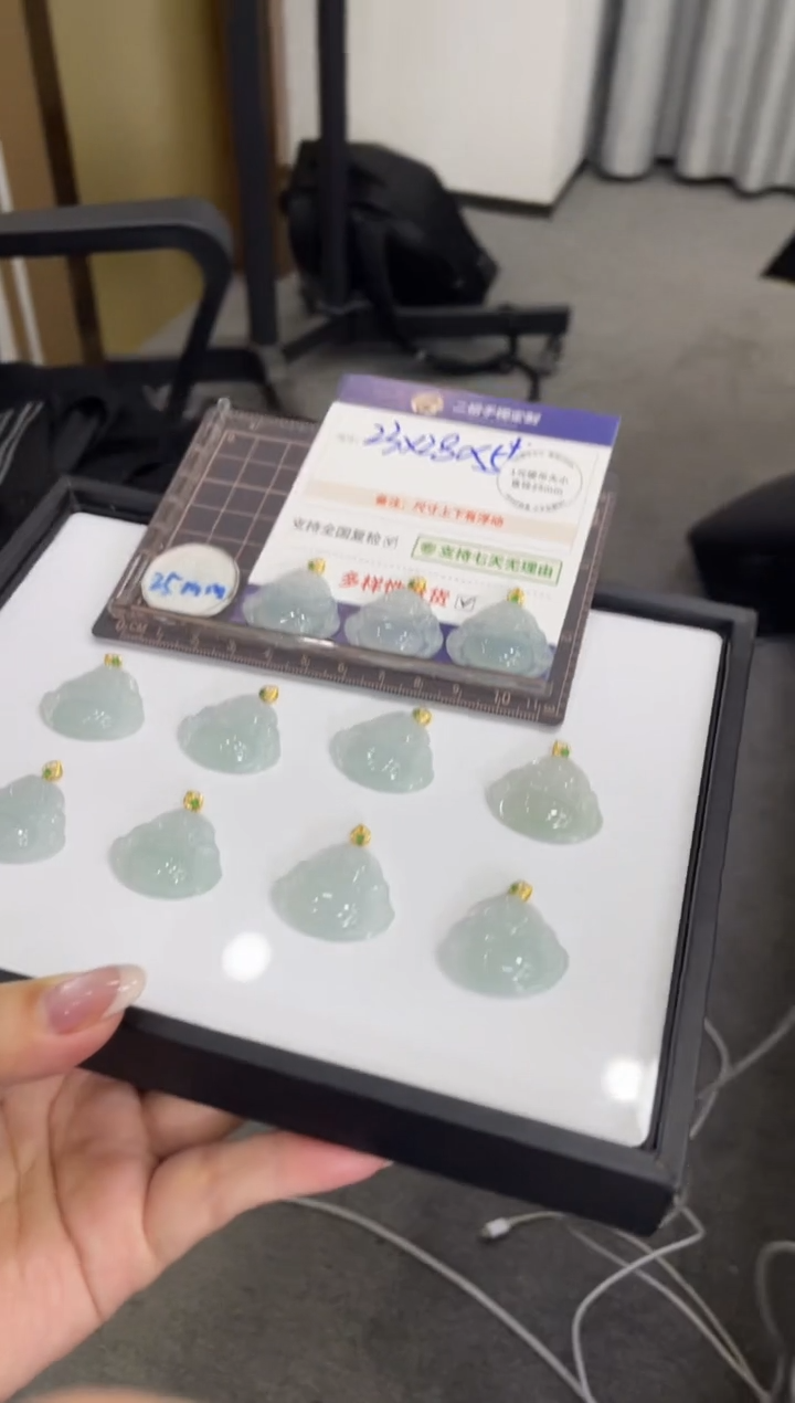 【闪购商品】翡翠挂件18K金镶嵌冰蓝杠佛公FL48@CP多样性发其一配绳