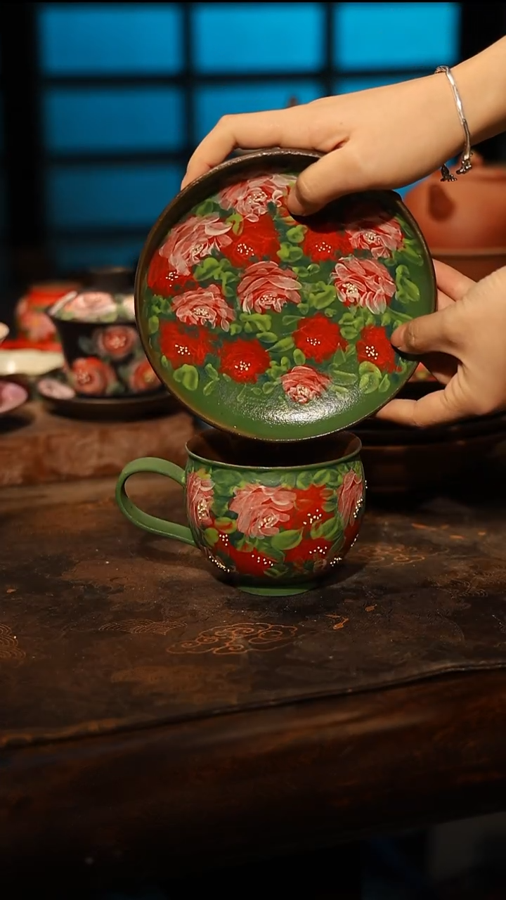 陶瓷景德镇高温釉下彩手工手绘款式