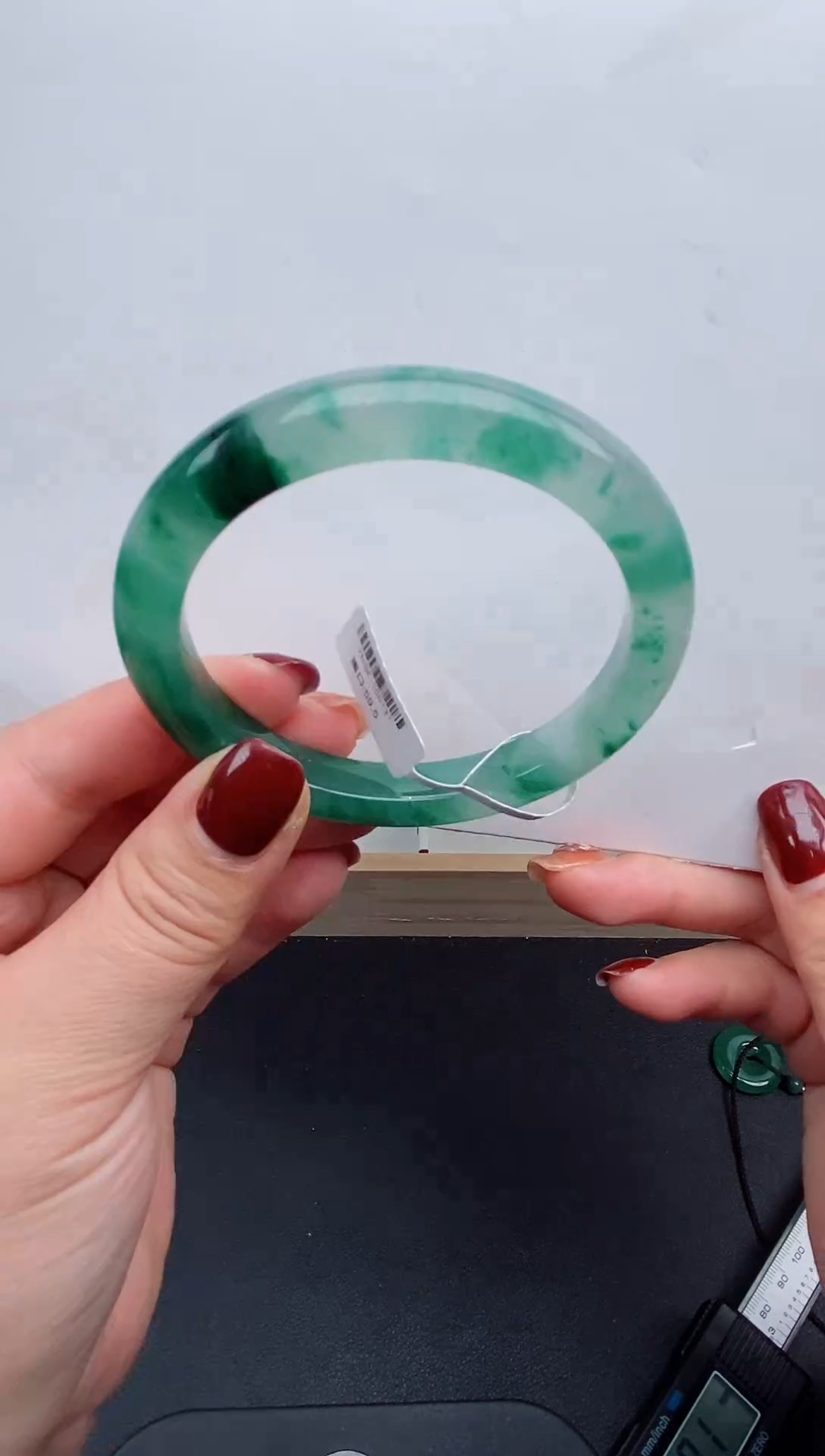 【闪购商品】石英质玉手镯未镶嵌31