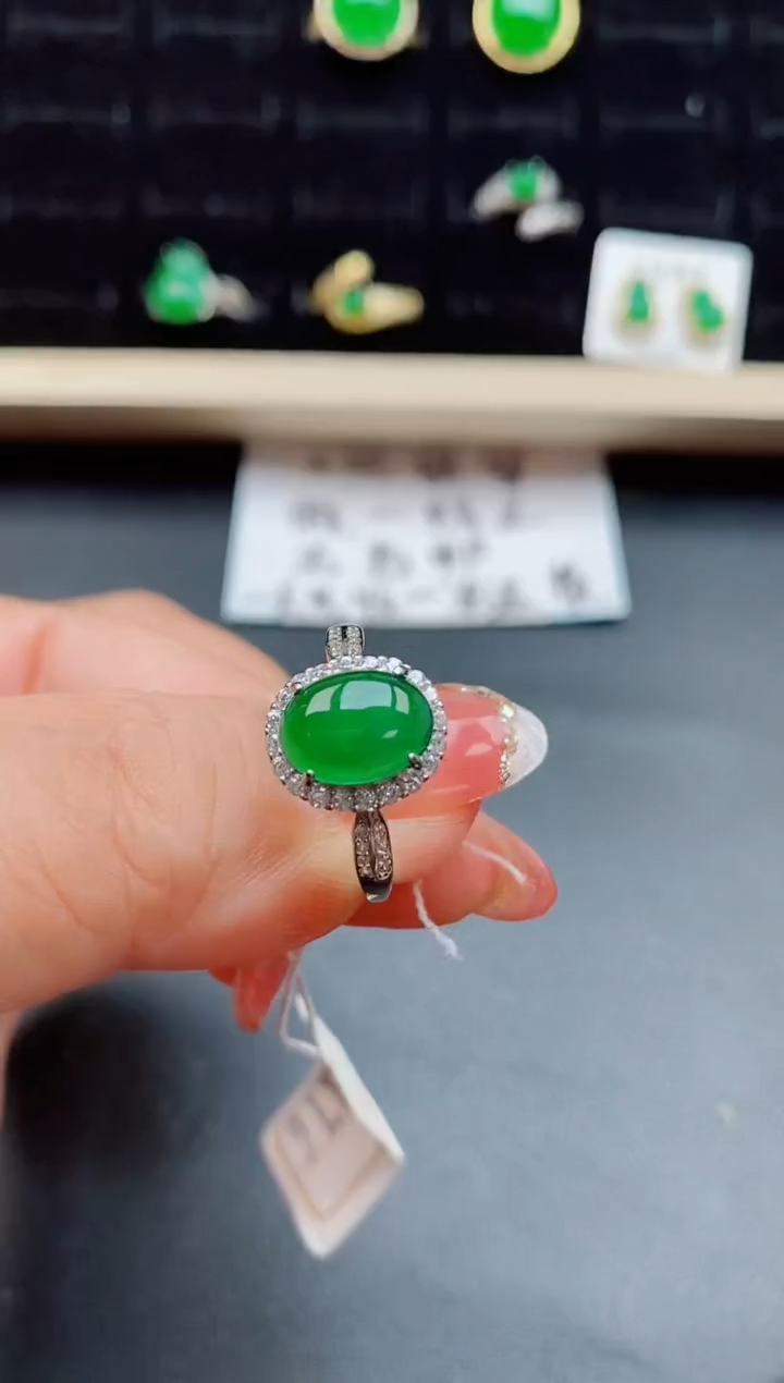 【闪购商品】翡翠戒指银S925镶嵌8050
