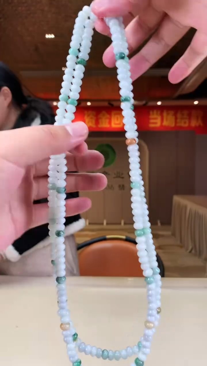 【闪购商品】定制翡翠未镶嵌多样性发货（只发一件) *d14