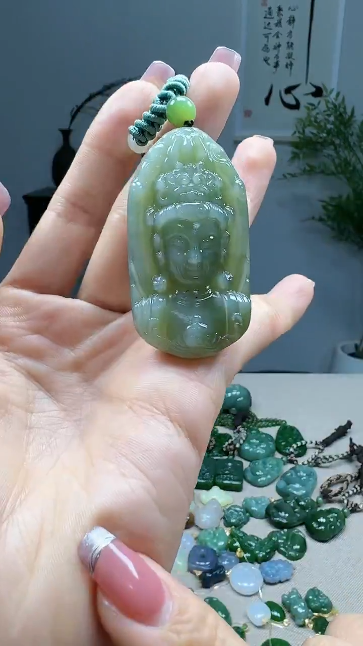 未镶嵌和田玉挂件1