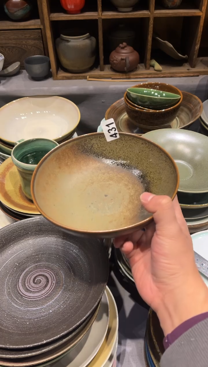 【闪购商品】瓷片431半水玻化平底盘1个