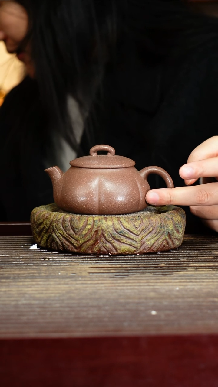 宜兴原矿紫砂壶茶壶宜兴原矿紫砂壶茶壶180C