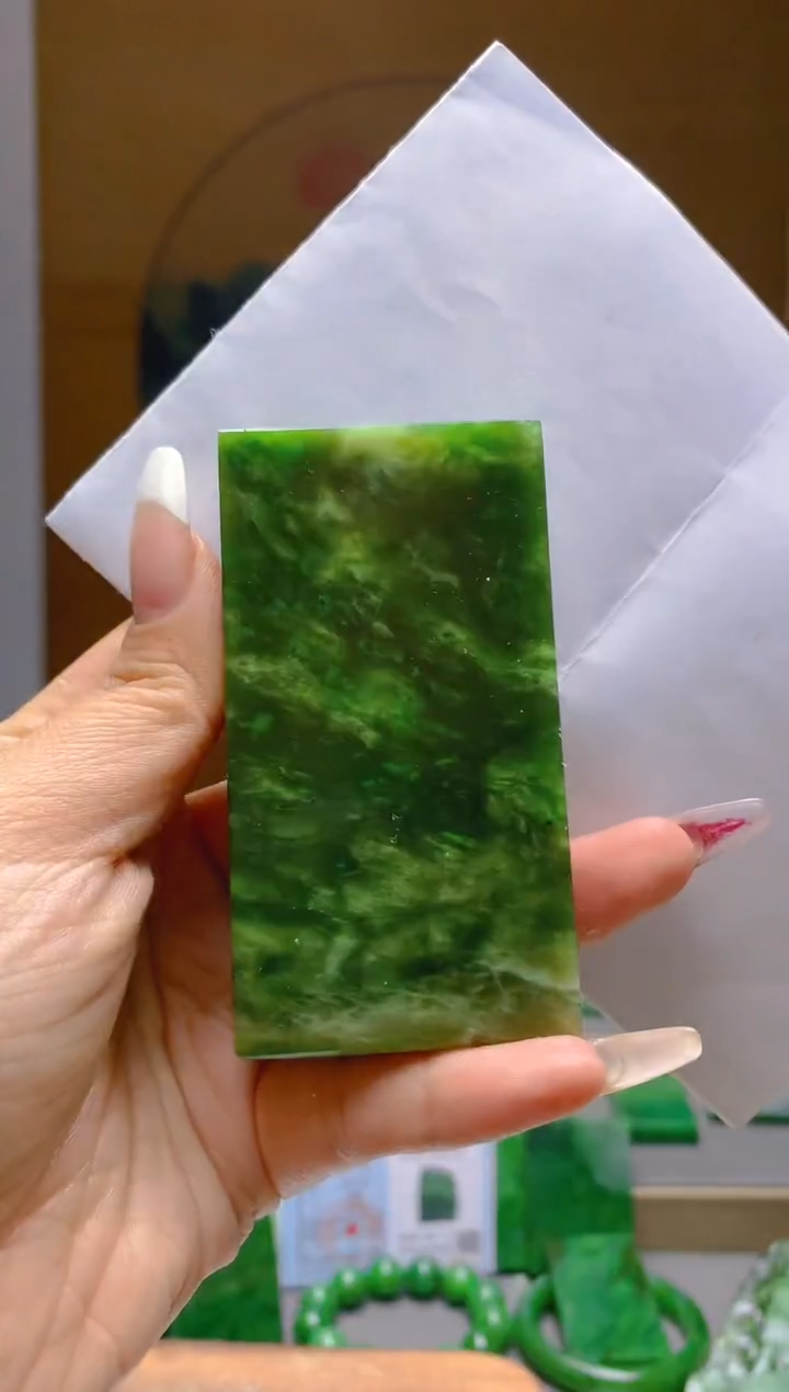 【闪购商品】和田玉（碧玉）颈饰未镶嵌1