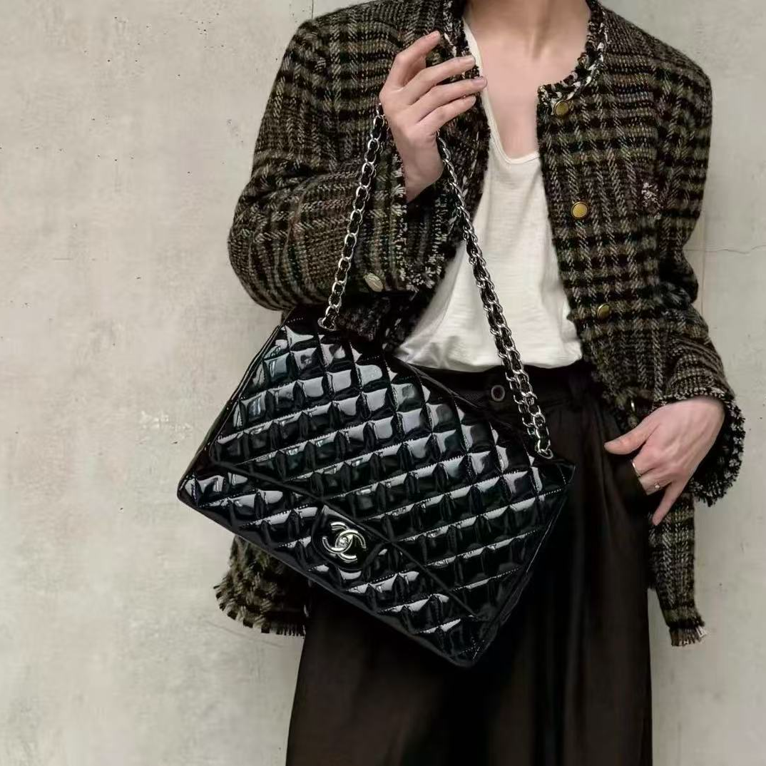 95新 Chanel/香奈儿 cf maxi黑银漆皮/优品