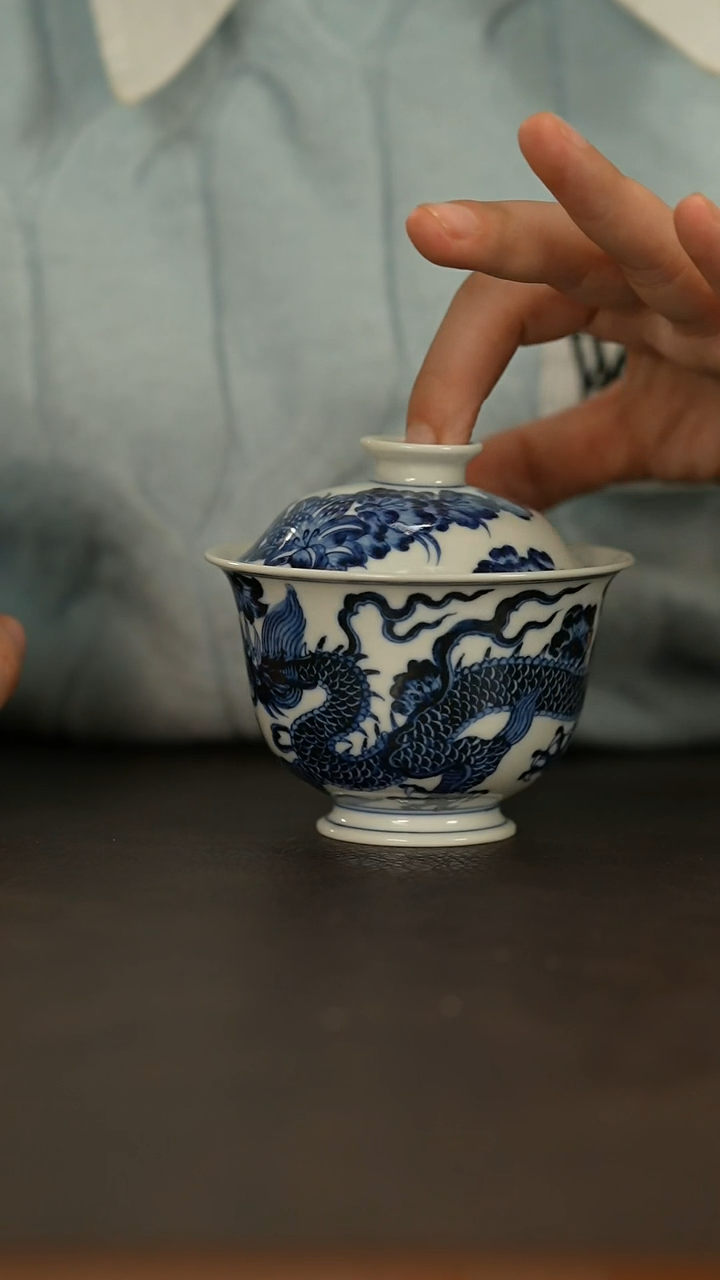 【闪购商品】瓷片占春生          