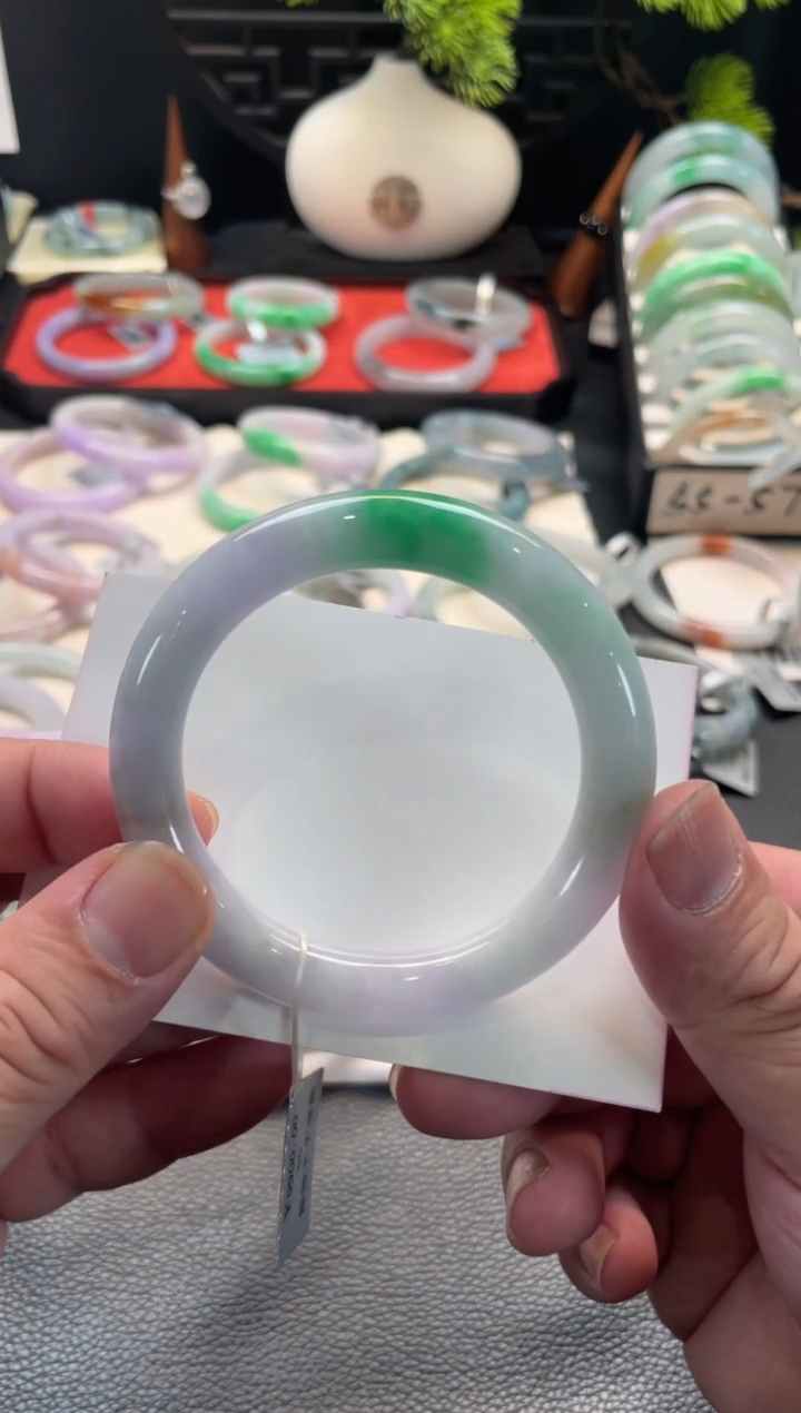 未镶嵌手镯翡翠104号链接 55圆条 有瑕