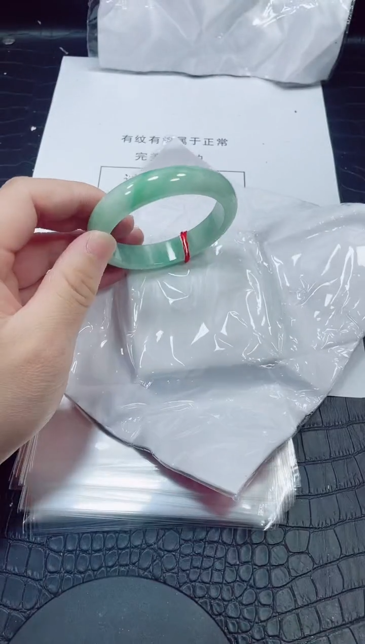 非金属无小哥148号手镯59.3圈口