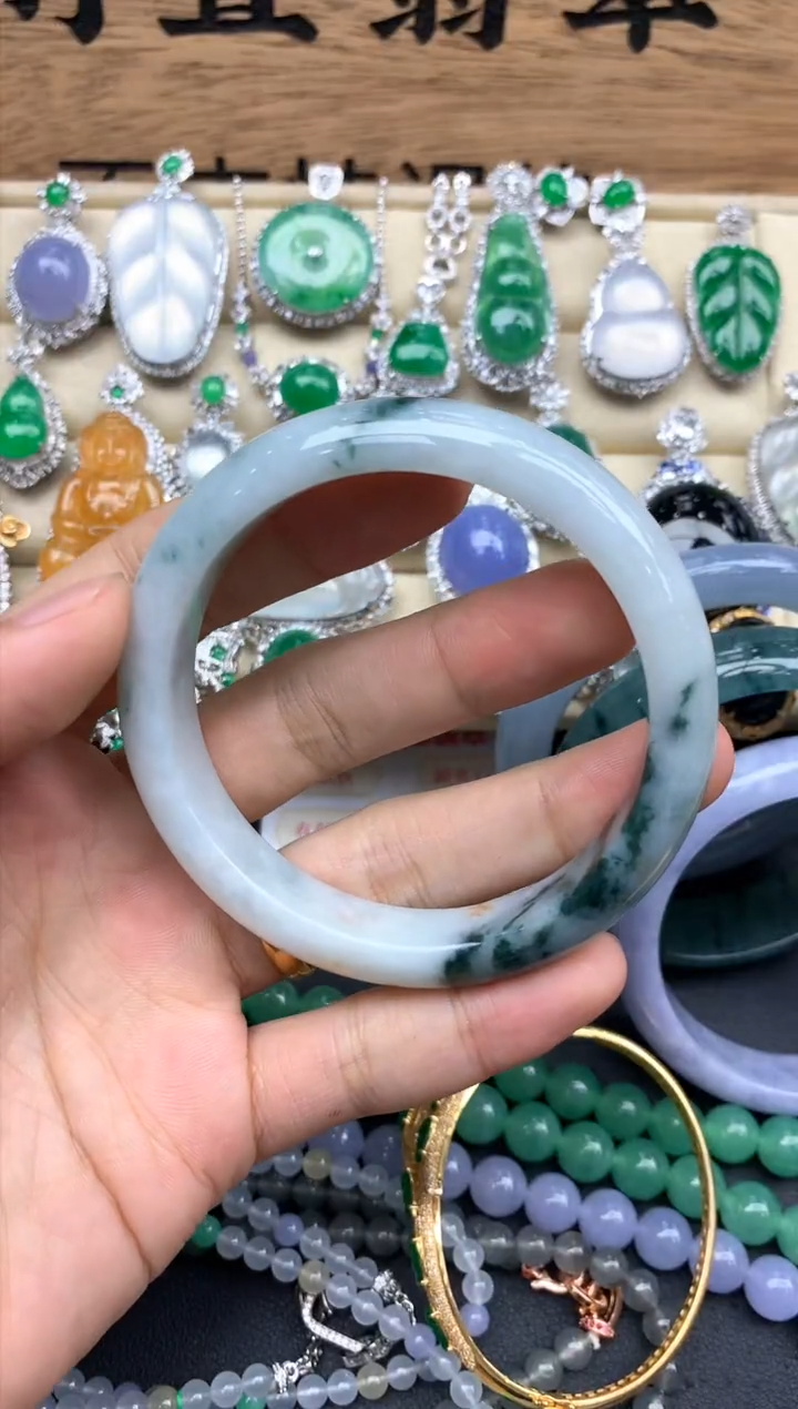 未镶嵌手镯翡翠46-中国好珍宝