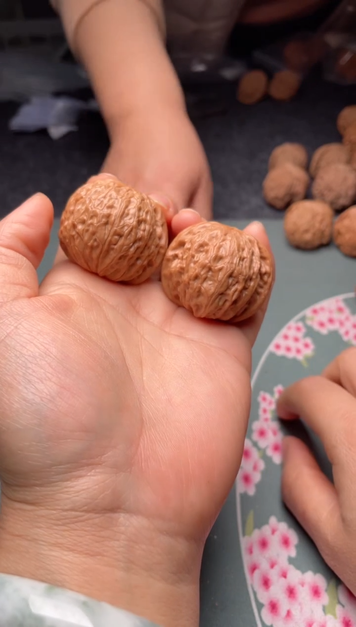 把件文玩核桃w129  铁锤 38尺