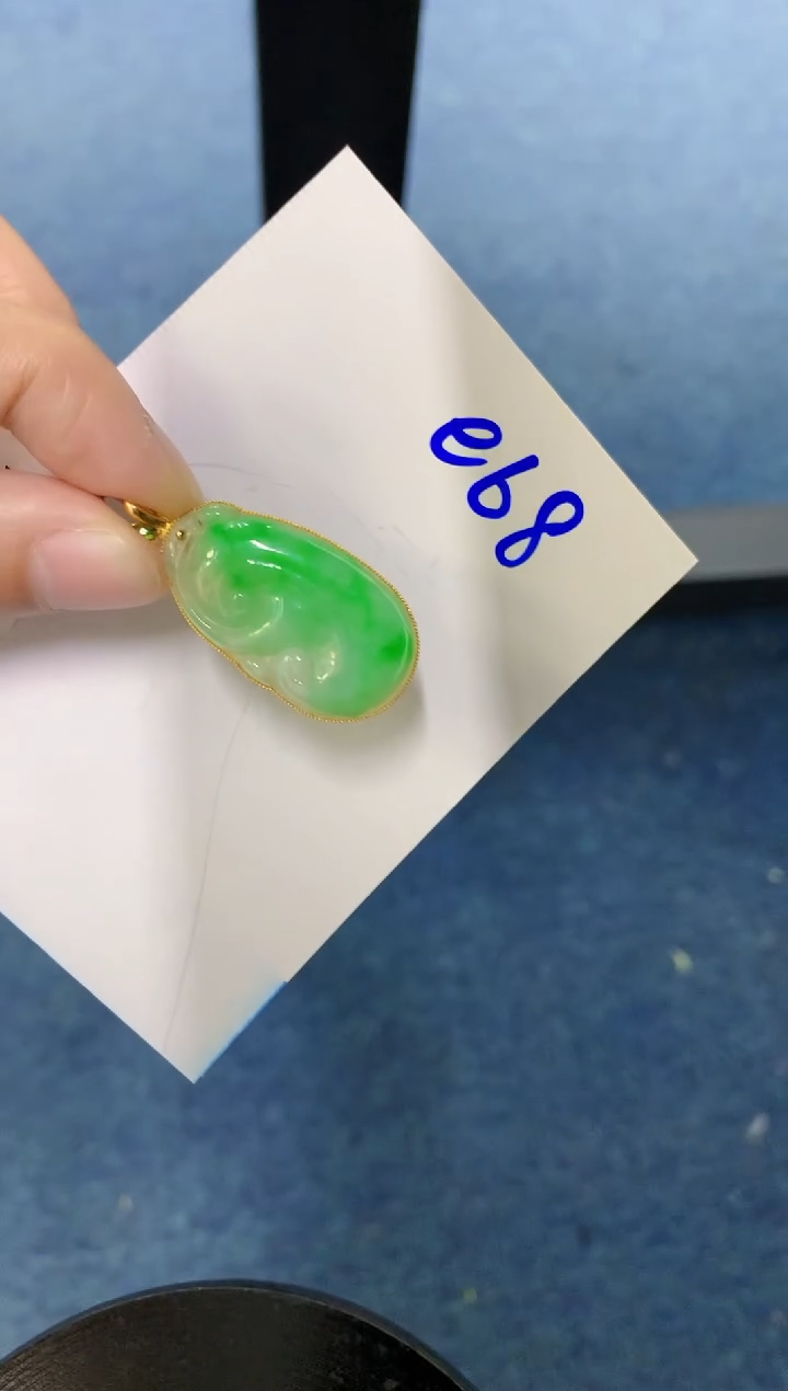 【闪购商品】翡翠颈饰18K金镶嵌000000000