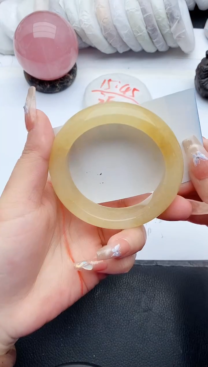 【闪购商品】石英质玉手镯未镶嵌F360+56.4