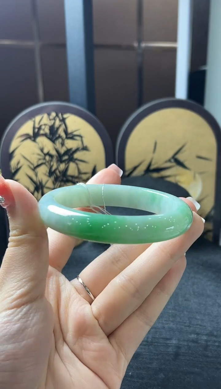 【闪购商品】翡翠手镯未镶嵌翡翠手镯（57）