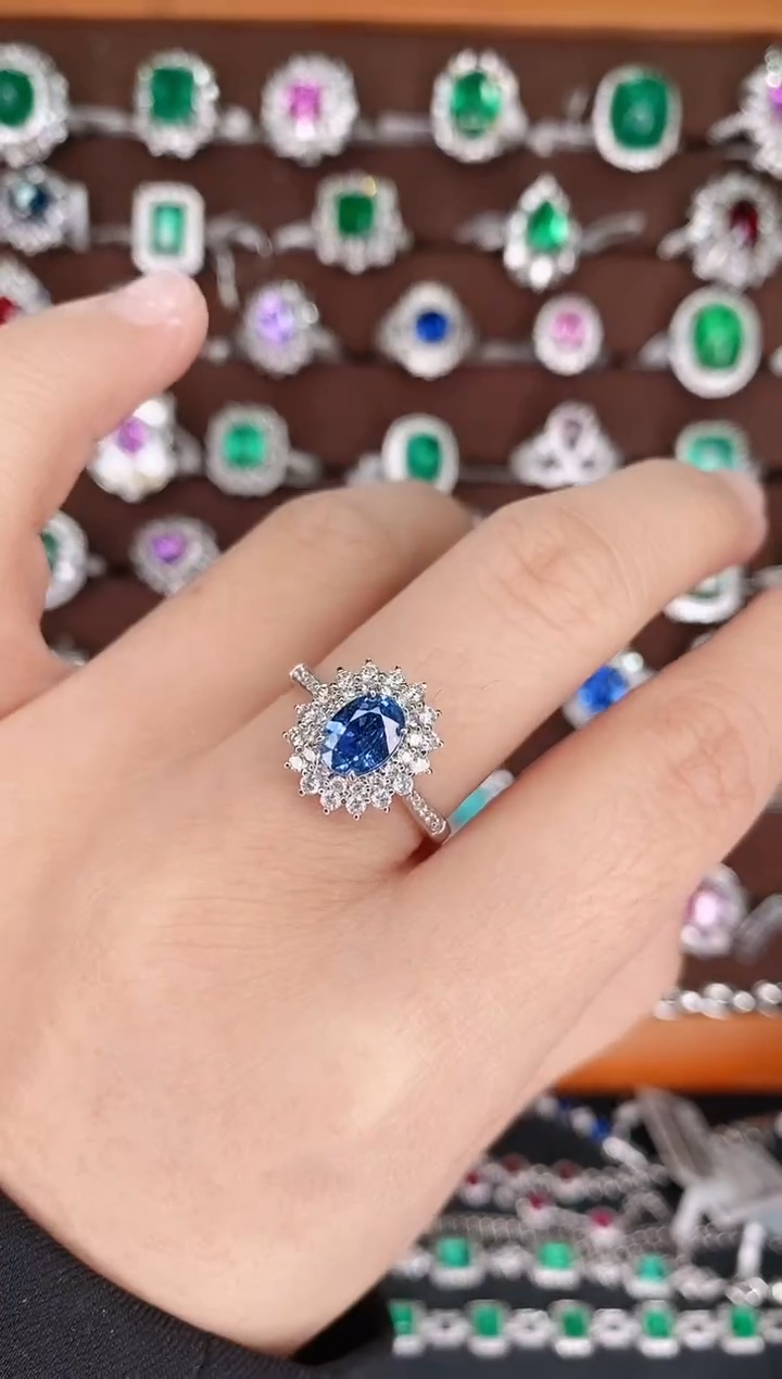 【闪购商品】蓝宝石18K金戒指18K金镶嵌1.4克拉