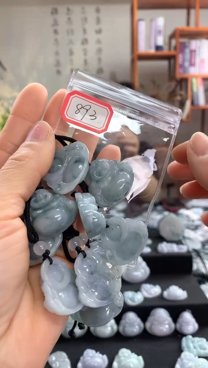 【闪购商品】翡翠颈饰未镶嵌佛公893 多样性发一件