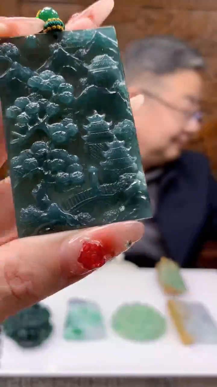 【闪购商品】定制翡翠未镶嵌1072ry-毛货挂件39