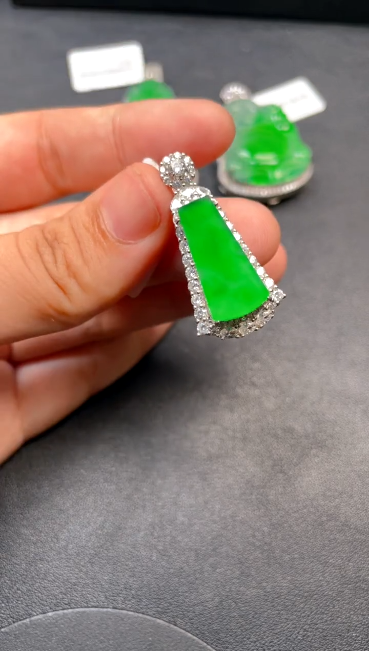 吊坠(不含链)银S925镶嵌翡翠dz1