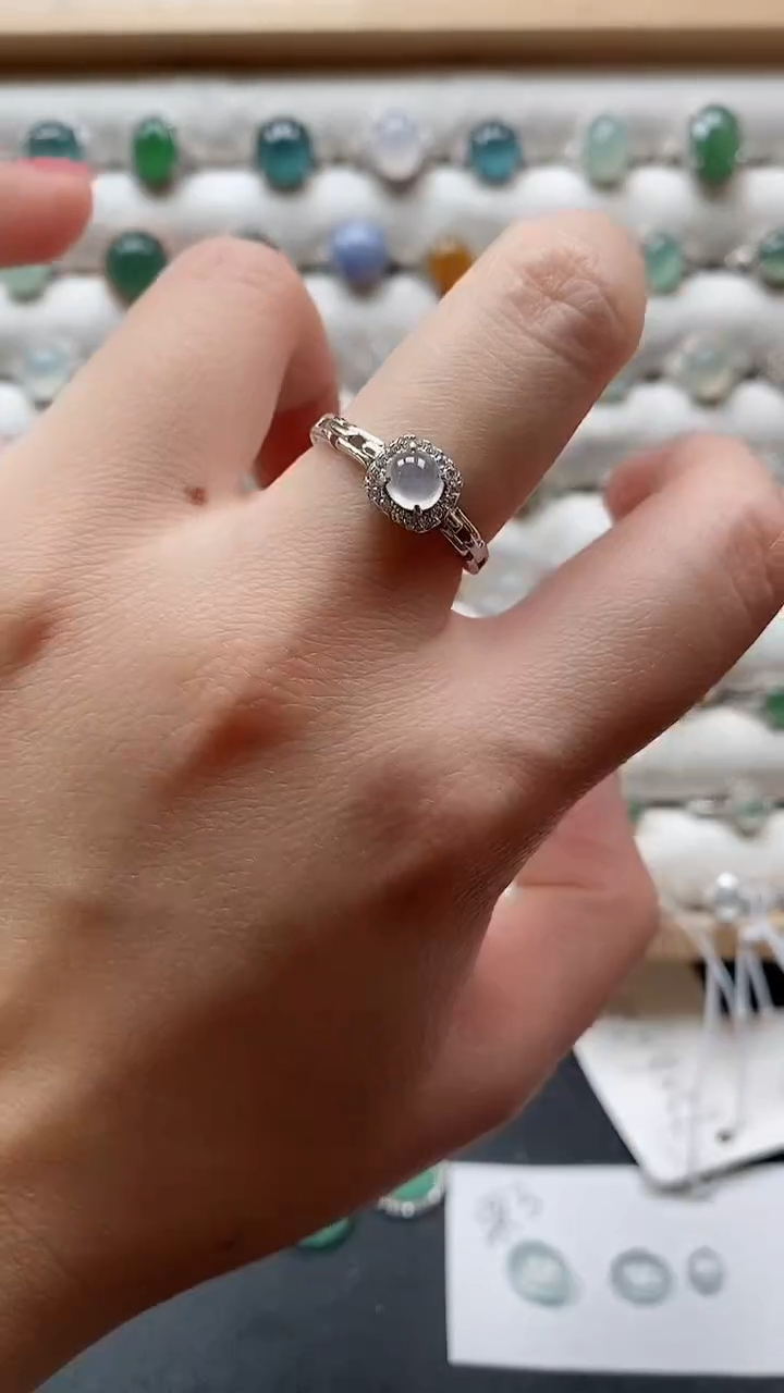 【闪购商品】翡翠戒指银S925镶嵌一物一证一礼盒