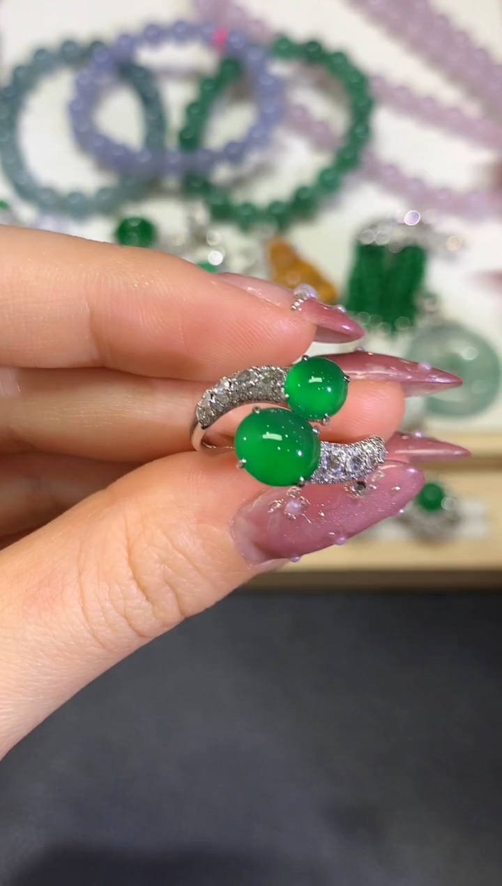 【闪购商品】翡翠颈饰18K金镶嵌团购53