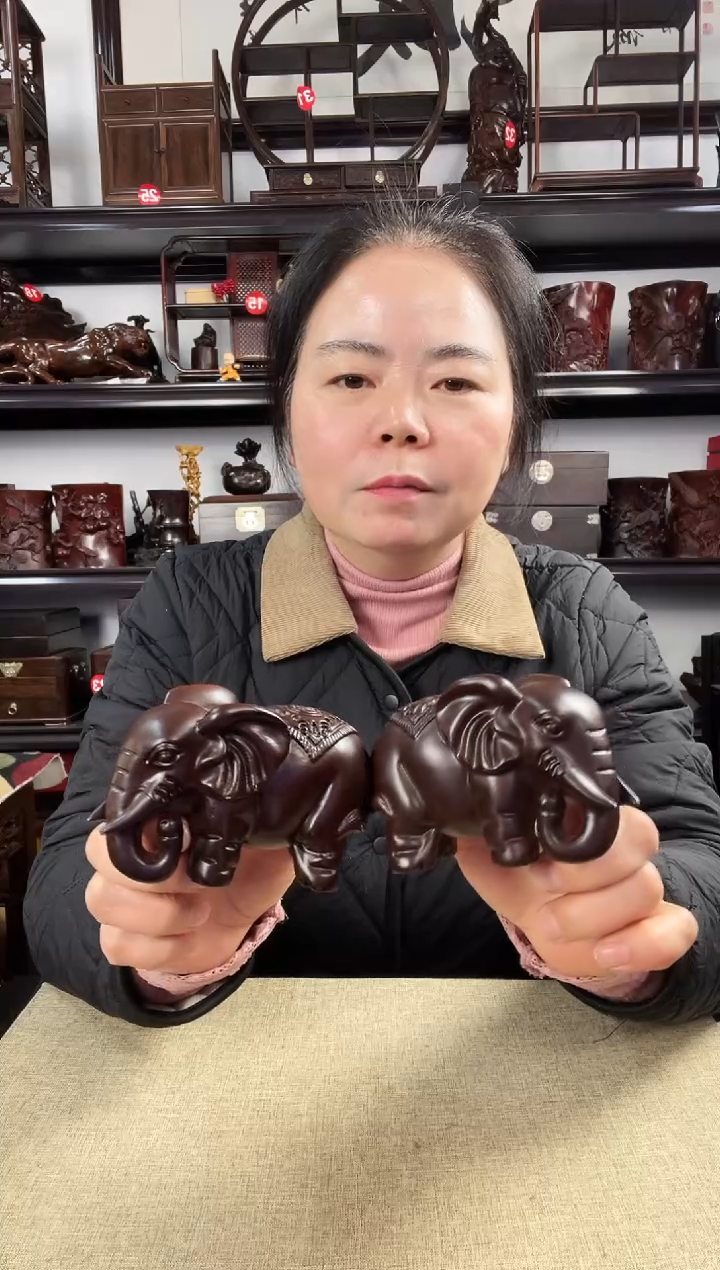 木227老李红木工艺品