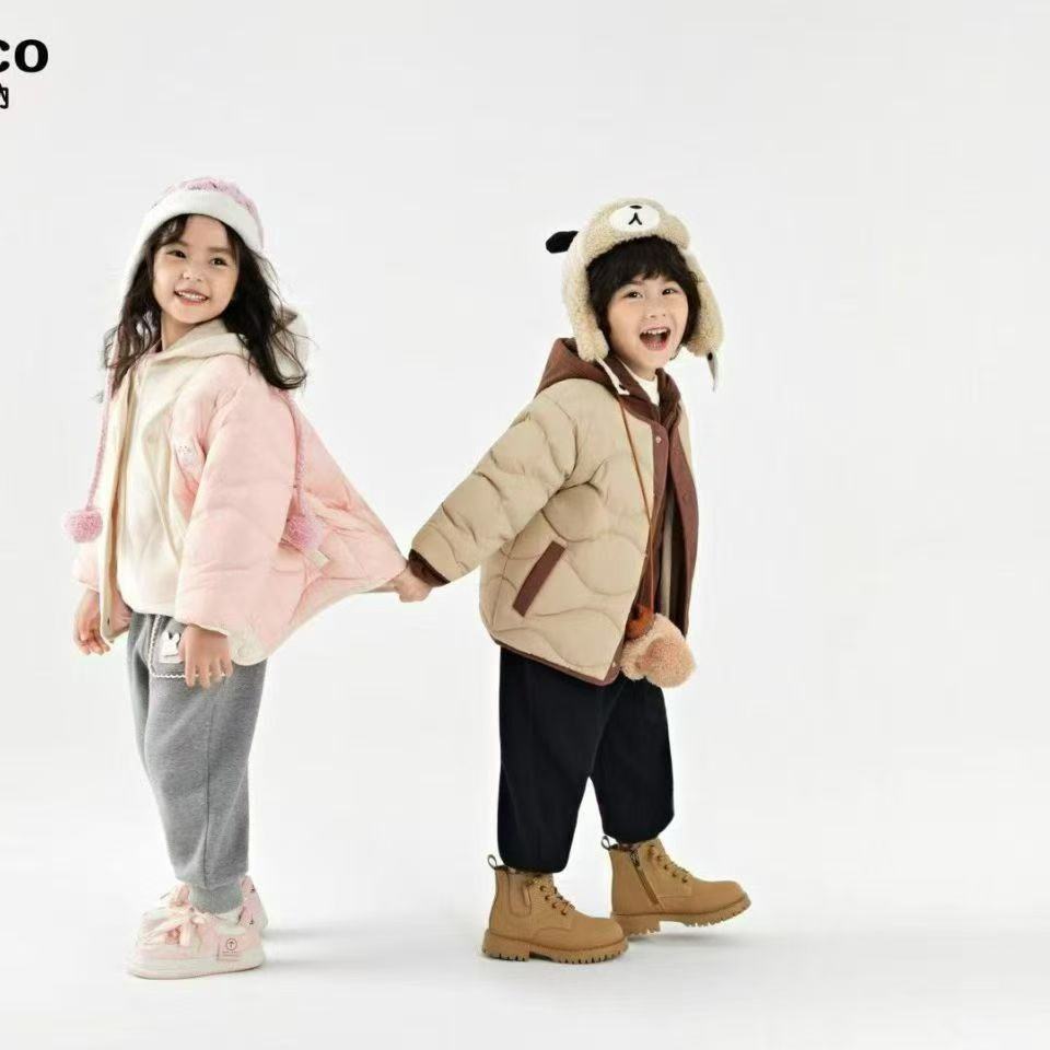 常规连帽休闲风女女童男厚款常规款外套