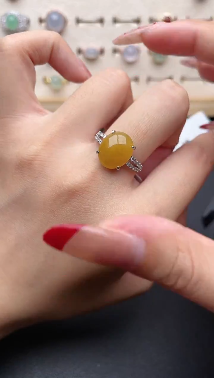 【闪购商品】翡翠戒指银S925镶嵌一物一证一礼盒